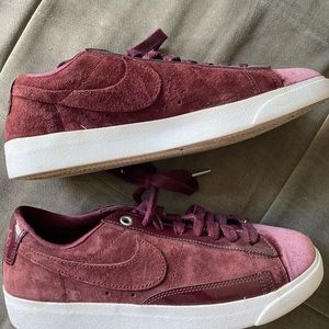 Nike Velvet Burgundy Blazer Low LX Sneaker - 6.5